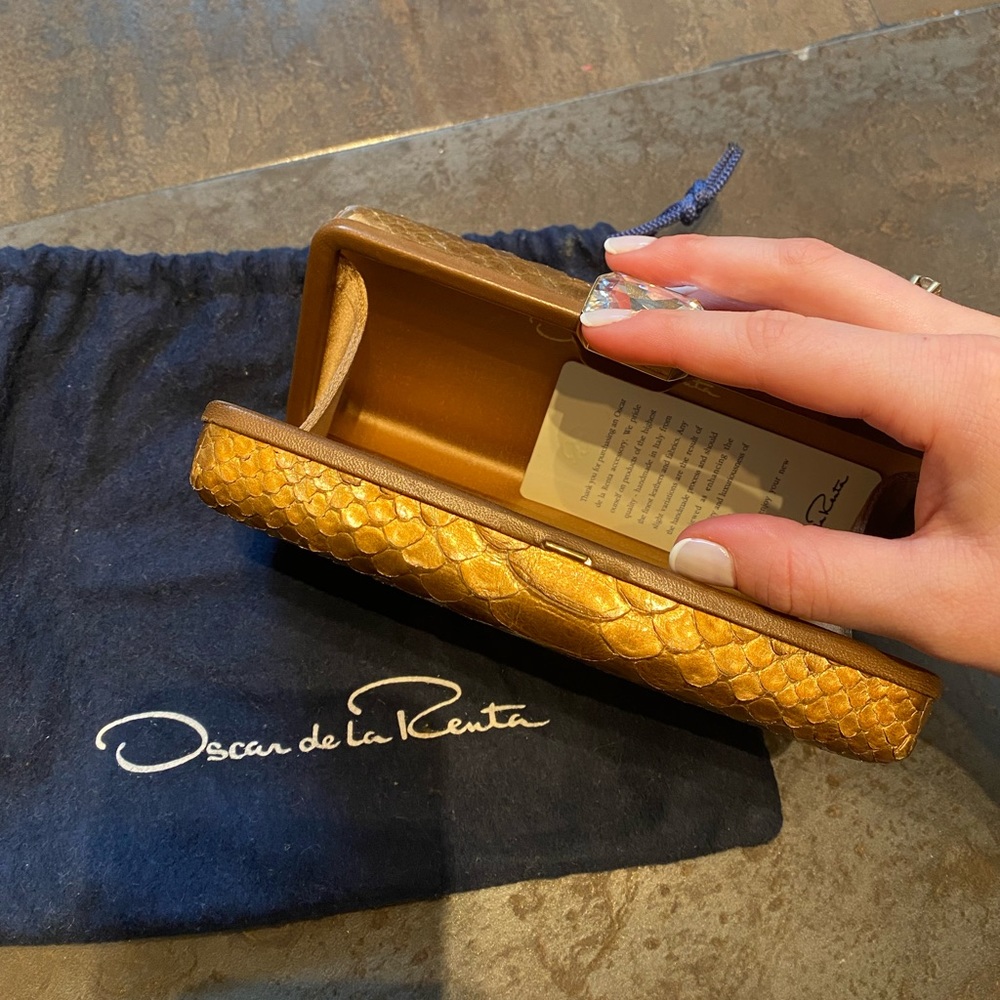 Oscar de la Renta Python Box Clutch - Picture 3 of 11